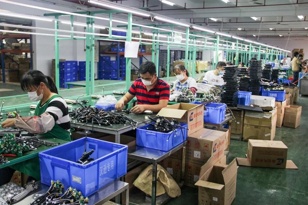 智造科技，构建未来丨带您细看K8·凯发电器复工复产情况